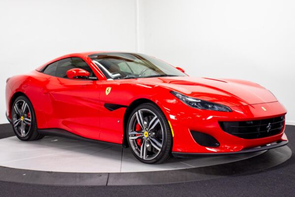 Motorenn---2019-Ferrari-Portofino-05